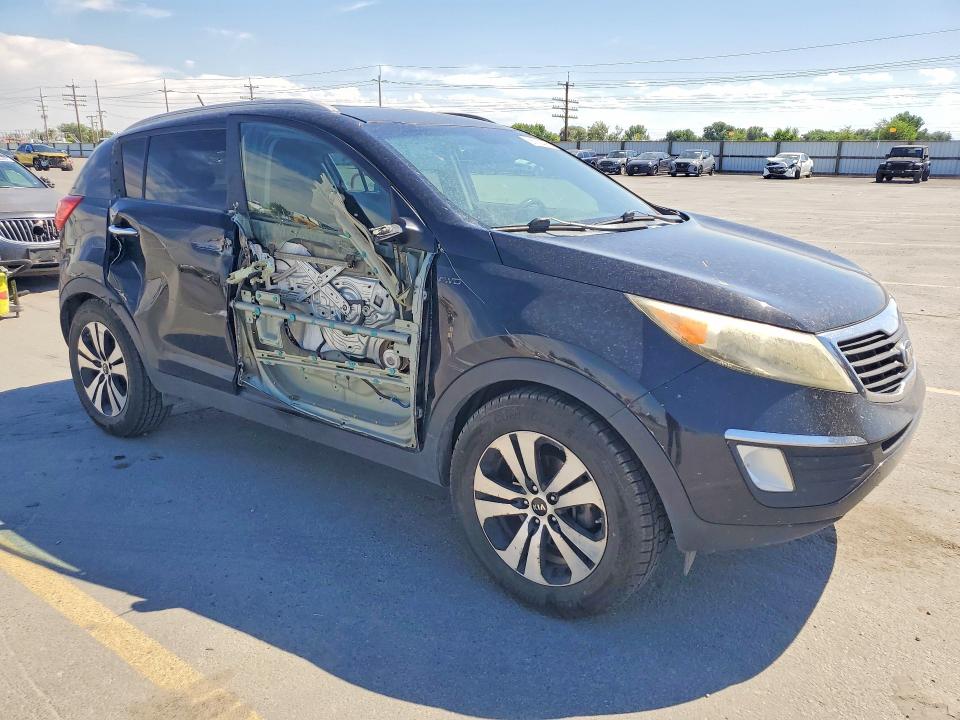 58758486 :رقم المزاد ، KNDPCCA22D7370855 vin ، 2011 Kia Sportage مزاد بيع