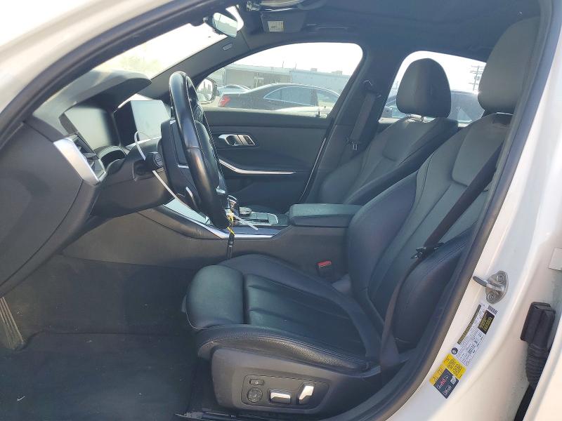 58133616 :رقم المزاد ، 3MW5P7J01M8C11435 vin ، 2021 Bmw 330e مزاد بيع