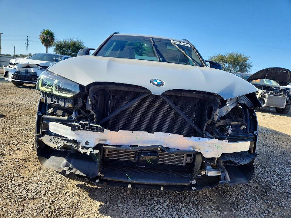 56358166 :رقم المزاد ، 5YM13EC01N9K66769 vin ، 2022 Bmw X3 مزاد بيع