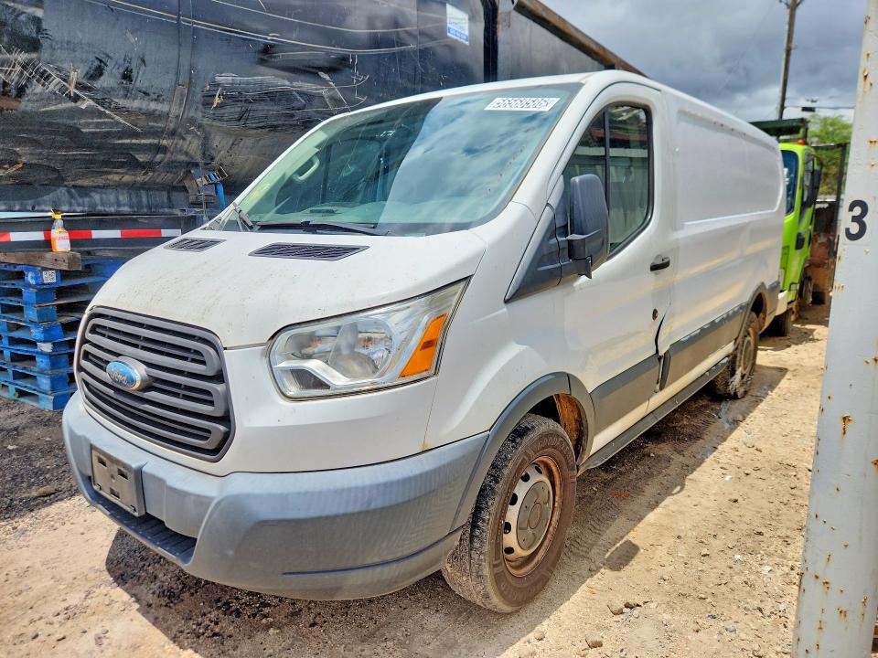 56568586 :رقم المزاد ، 1FTNR1YMXFKA12324 vin ، 2015 Ford Transit مزاد بيع