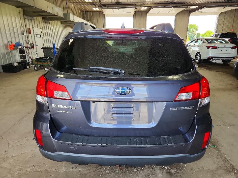 55642916 :رقم المزاد ، 4S4BRCLC6E3307907 vin ، 2014 Subaru Outback مزاد بيع