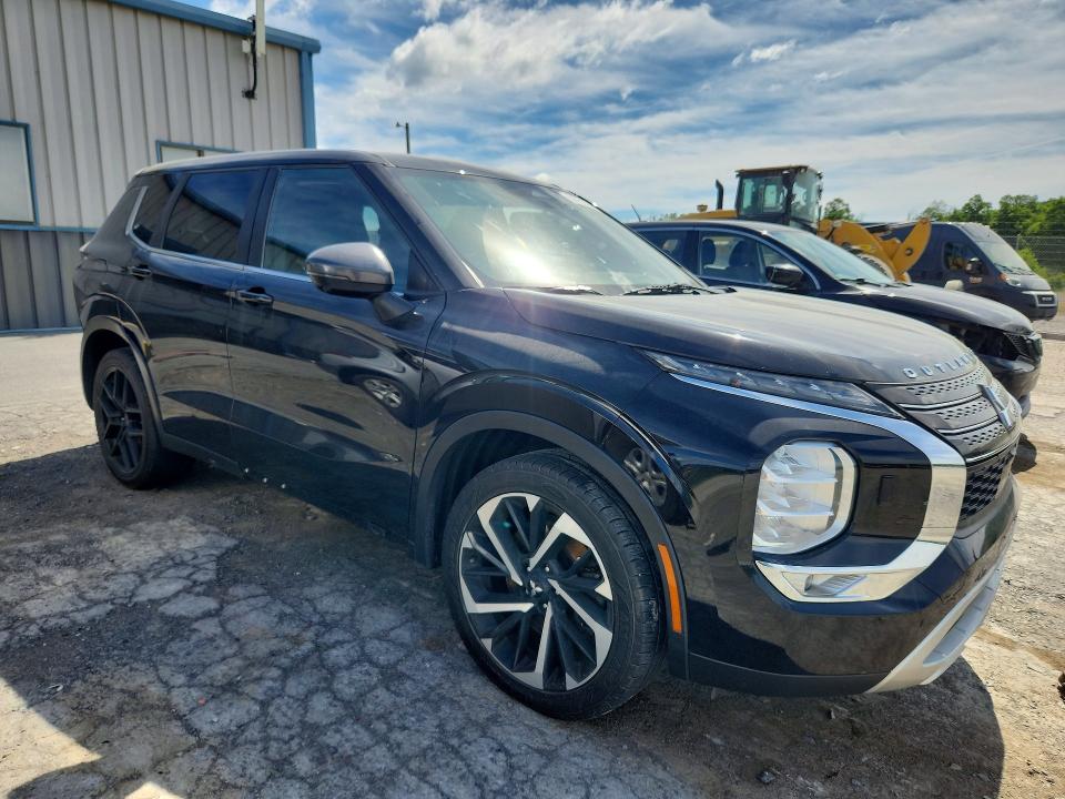 Продажа на аукционе авто 2022 Mitsubishi Outlander, vin: JA4J4UA83NZ068486, номер лота: 56751196