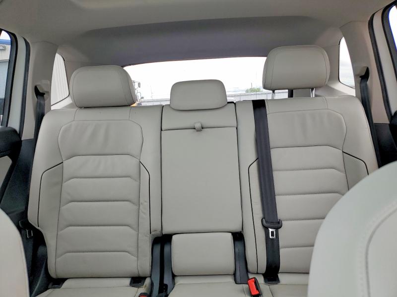 Продаж на аукціоні авто 2018 Volkswagen Tiguan, vin: 3VV4B7AX2JM121791, номер лоту: 56144576