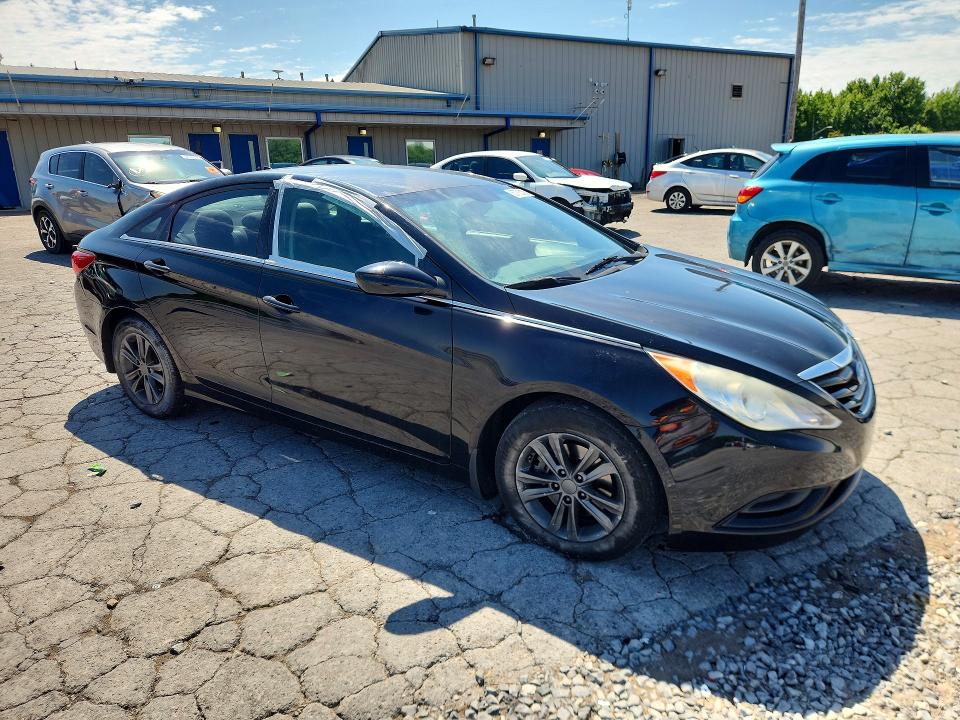 57765336 :رقم المزاد ، 5NPEB4AC4DH674676 vin ، 2013 Hyundai Sonata مزاد بيع