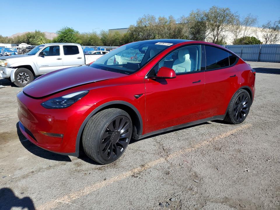Продажа на аукционе авто 2024 Tesla Model Y, vin: 7SAYGDEF2RF023834, номер лота: 58761116