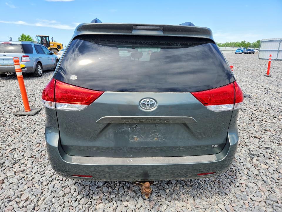 Aukcja sprzedaży 2011 Toyota Sienna, vin: 5TDKK3DC2BS013888, numer aukcji: 55645886