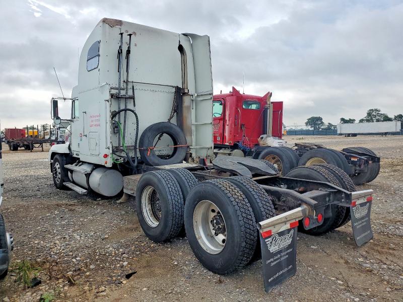 Продажа на аукционе авто 2001 Freightliner Fld120, vin: 1FUJAHCG21PF96211, номер лота: 56838246