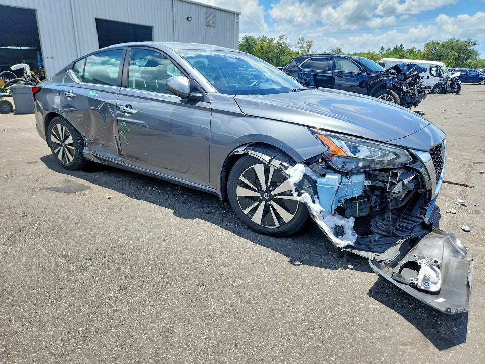 Продажа на аукционе авто 2021 Nissan Altima, vin: 1N4BL4DV7MN378375, номер лота: 56993096