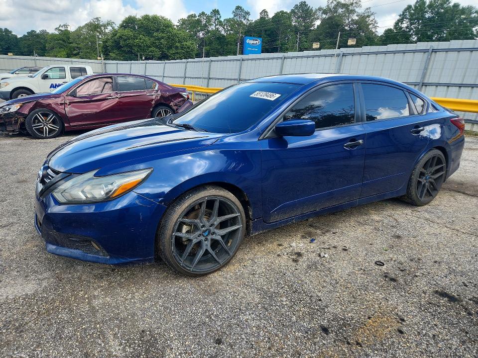 Auction sale of the 2017 Nissan Altima, vin: 1N4AL3AP5HC112141, lot number: 55128486