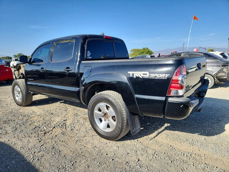 55470066 :رقم المزاد ، 3TMLU4EN0FM189378 vin ، 2015 Toyota Tacoma مزاد بيع