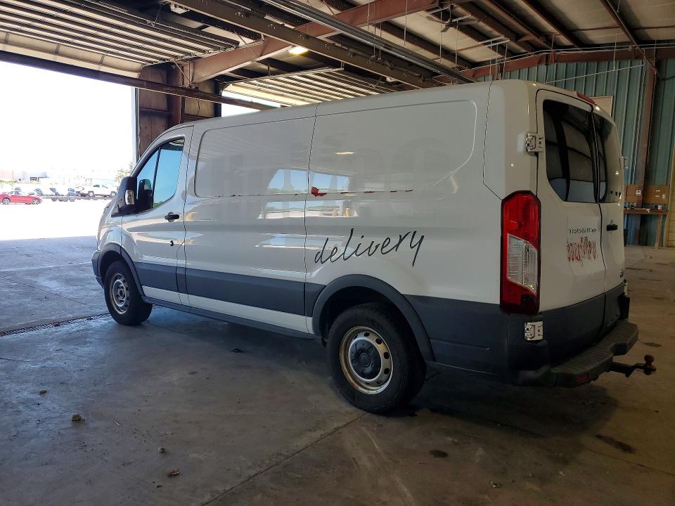 57054186 :رقم المزاد ، 1FTNE1ZM4FKA69872 vin ، 2015 Ford Transit مزاد بيع