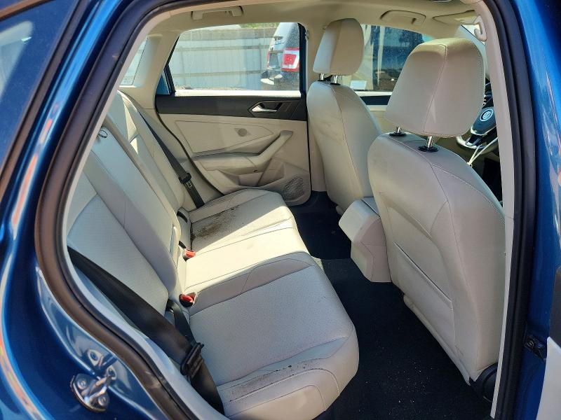 54070676 :رقم المزاد ، 3VWC57BU8KM198170 vin ، 2019 Volkswagen Jetta مزاد بيع