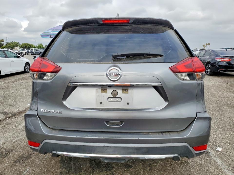59160226 :رقم المزاد ، KNMAT2MTXHP505591 vin ، 2017 Nissan Rogue مزاد بيع