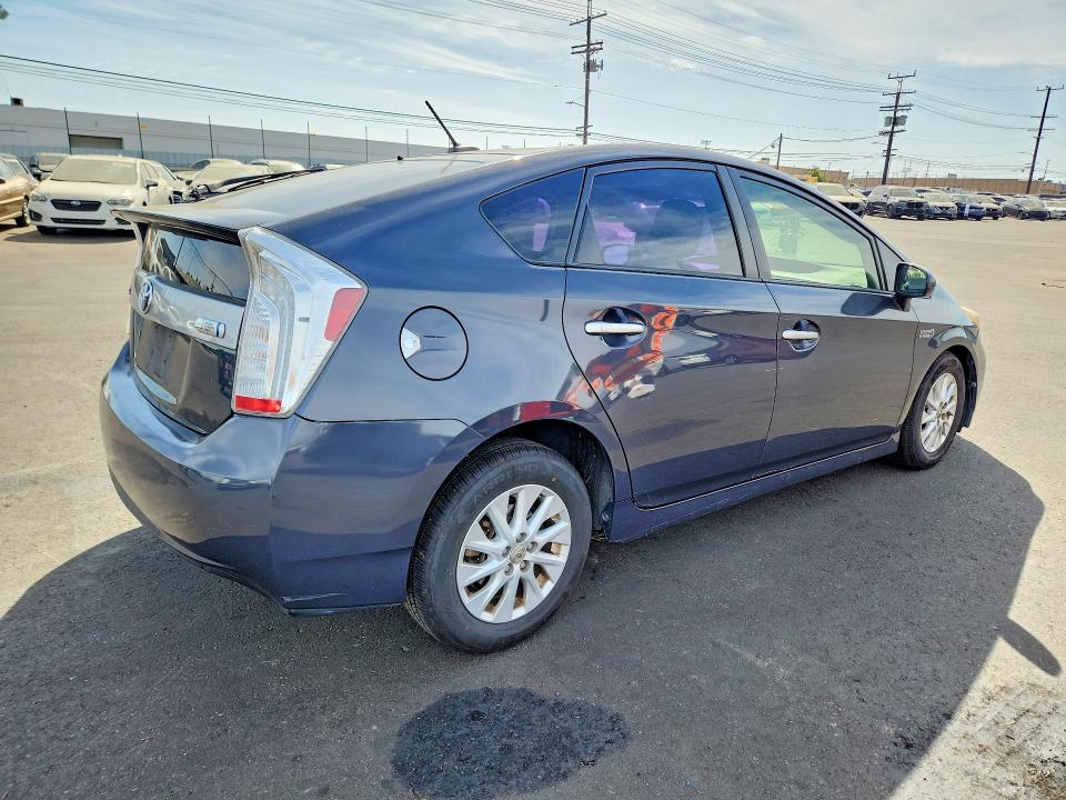 Aukcja sprzedaży 2015 Toyota Prius Plug-in Hybrid, vin: JTDKN3DPXF3066677, numer aukcji: 56687906
