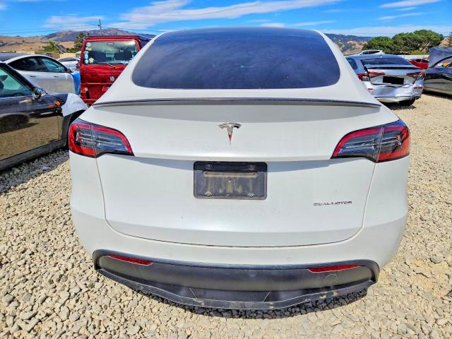 Продажа на аукционе авто 2022 Tesla Model Y, vin: 7SAYGDEF9NF411282, номер лота: 56601766