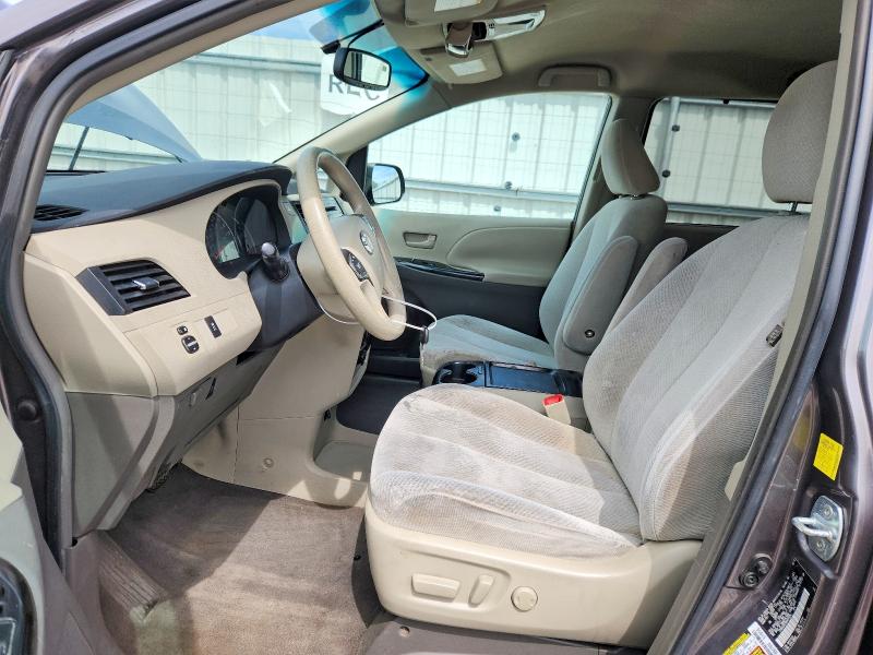 Продажа на аукционе авто 2011 Toyota Sienna, vin: 5TDKK3DC0BS037624, номер лота: 55946296