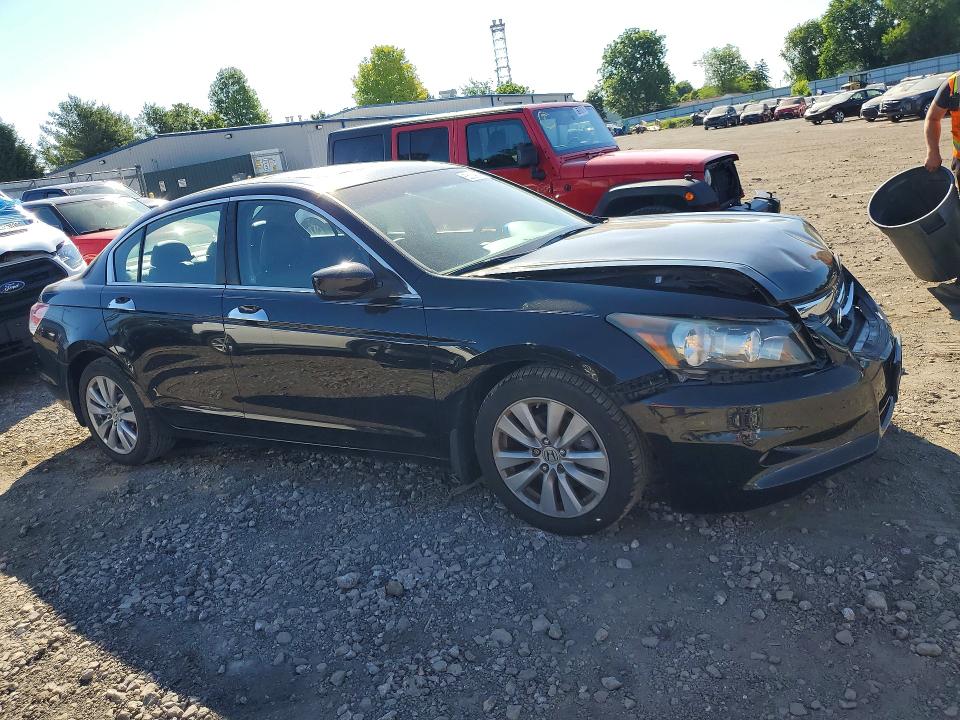 55309546 :رقم المزاد ، 1HGCP3F8XBA006801 vin ، 2011 Honda Accord مزاد بيع