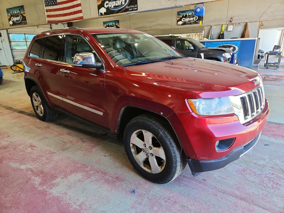 2013 Jeep Grand Cherokee მანქანა იყიდება აუქციონზე, vin: 1C4RJFBG4DC633302, აუქციონის ნომერი: 55556726