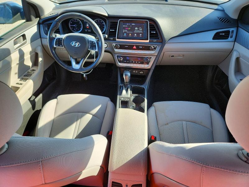 56070686 :رقم المزاد ، 5NPE34AF9KH778567 vin ، 2019 Hyundai Sonata مزاد بيع