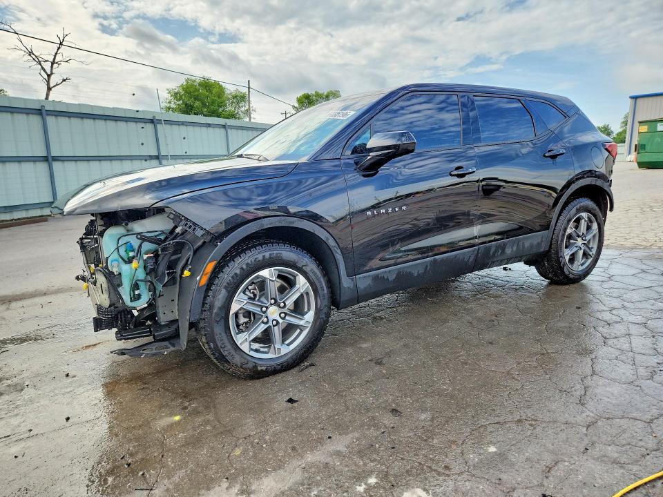 Продажа на аукционе авто 2023 Chevrolet Blazer, vin: 3GNKBHR4XPS149470, номер лота: 56095196