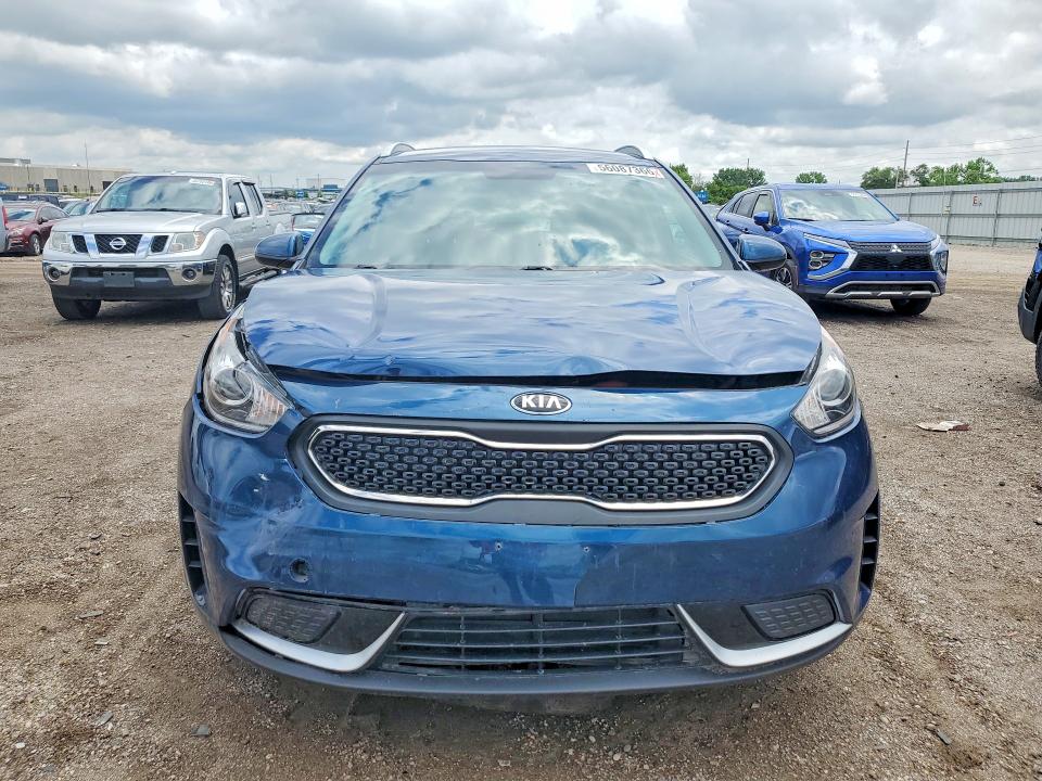 56087366 :رقم المزاد ، KNDCB3LC8H5099678 vin ، 2017 Kia Niro مزاد بيع