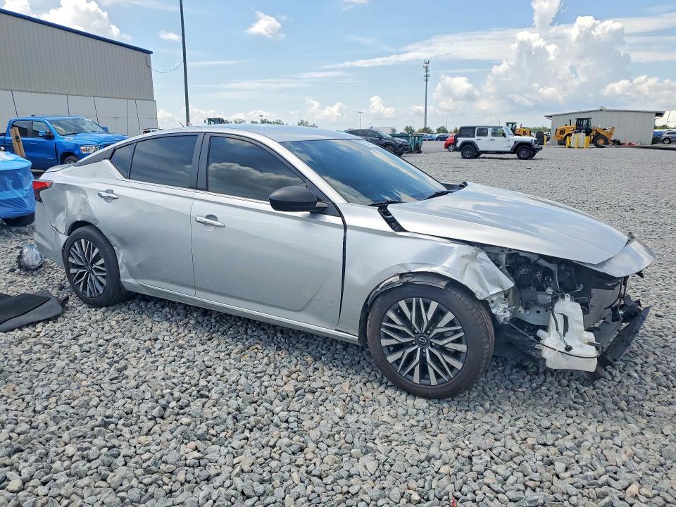 55701276 :رقم المزاد ، 1N4BL4DVXRN347693 vin ، 2024 Nissan Altima مزاد بيع