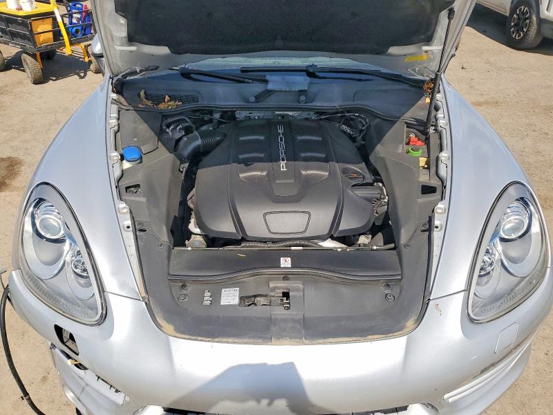 55084486 :رقم المزاد ، WP1AF2A2XDLA39924 vin ، 2013 Porsche Cayenne مزاد بيع