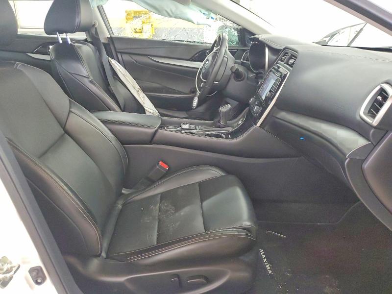 Продажа на аукционе авто 2017 Nissan Maxima, vin: 1N4AA6AP0HC385270, номер лота: 85610415