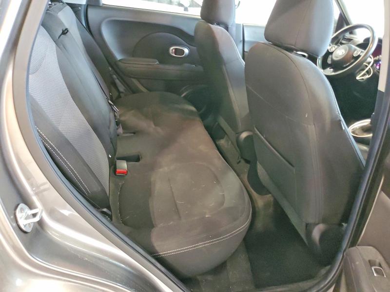 56144536 :رقم المزاد ، KNDJP3A50J7621341 vin ، 2018 Kia Soul مزاد بيع