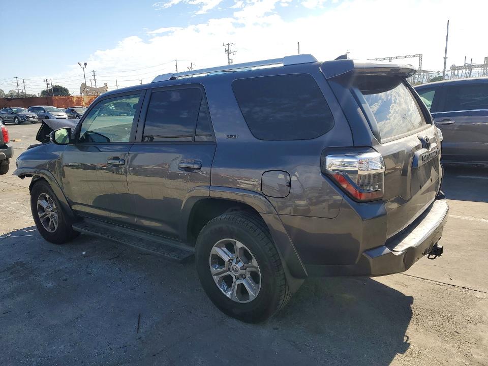 Продажа на аукционе авто 2018 Toyota 4runner, vin: JTEZU5JR5J5182624, номер лота: 58331546