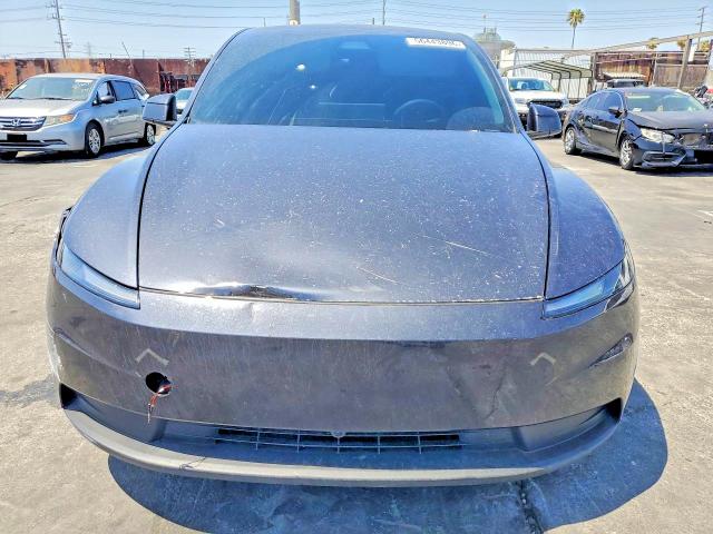 2026 Tesla Model Y მანქანა იყიდება აუქციონზე, vin: 7SAYGDED5TA601296, აუქციონის ნომერი: 56443896