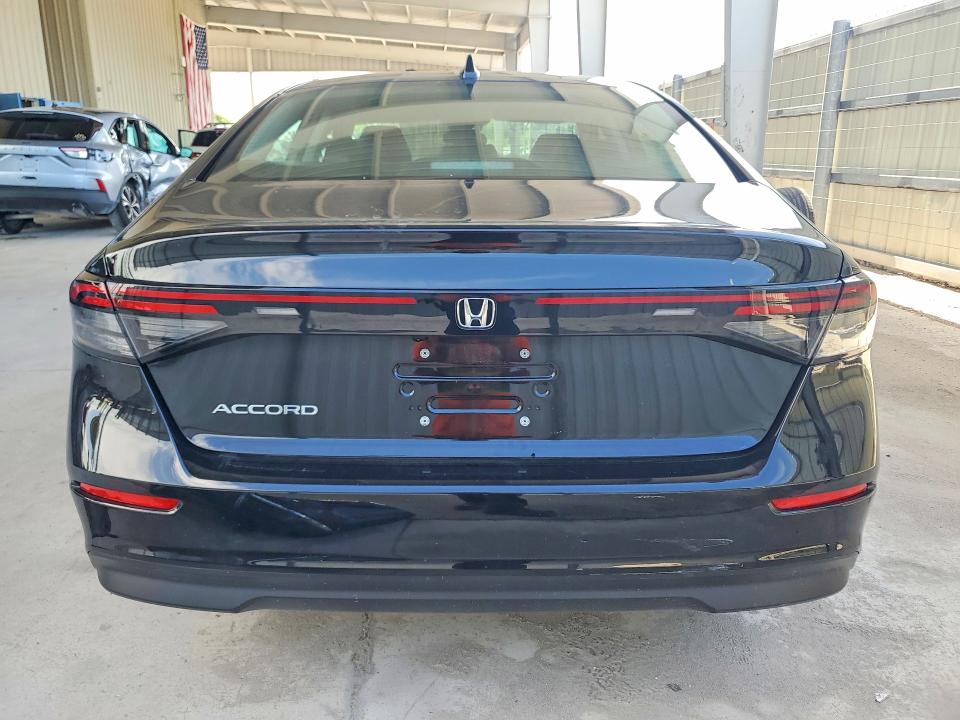 Продажа на аукционе авто 2025 Honda Accord, vin: 1HGCY1F20SA024446, номер лота: 54763406