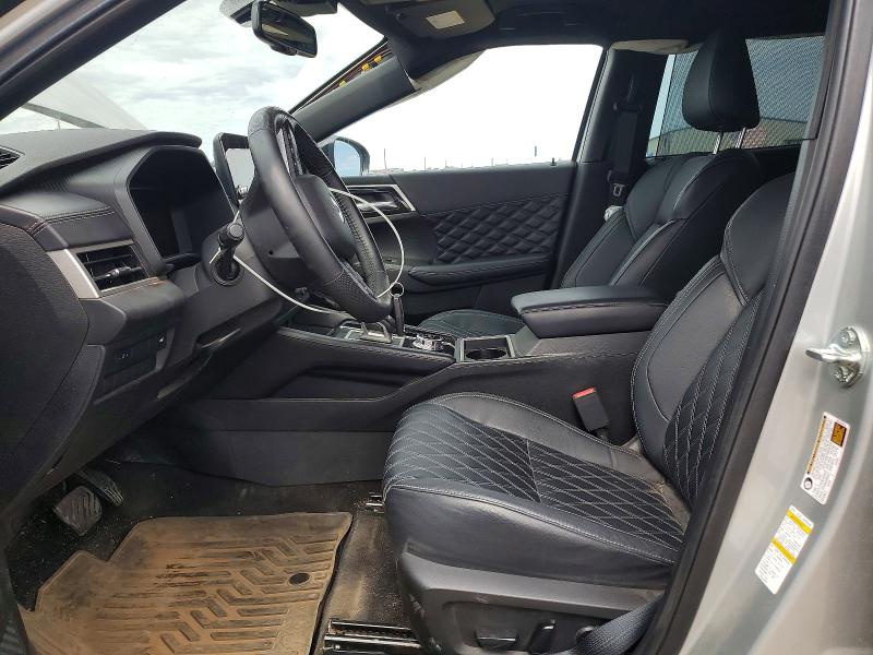 56176786 :رقم المزاد ، JA4J3VA85PZ042208 vin ، 2023 Mitsubishi Outlander مزاد بيع