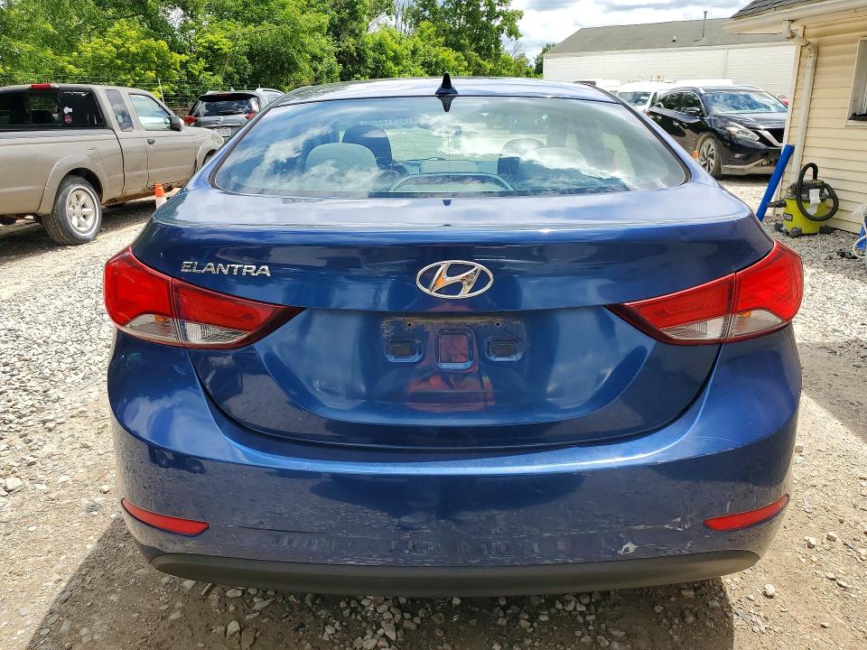 Продажа на аукционе авто 2015 Hyundai Elantra, vin: 5NPDH4AE1FH575246, номер лота: 57413326
