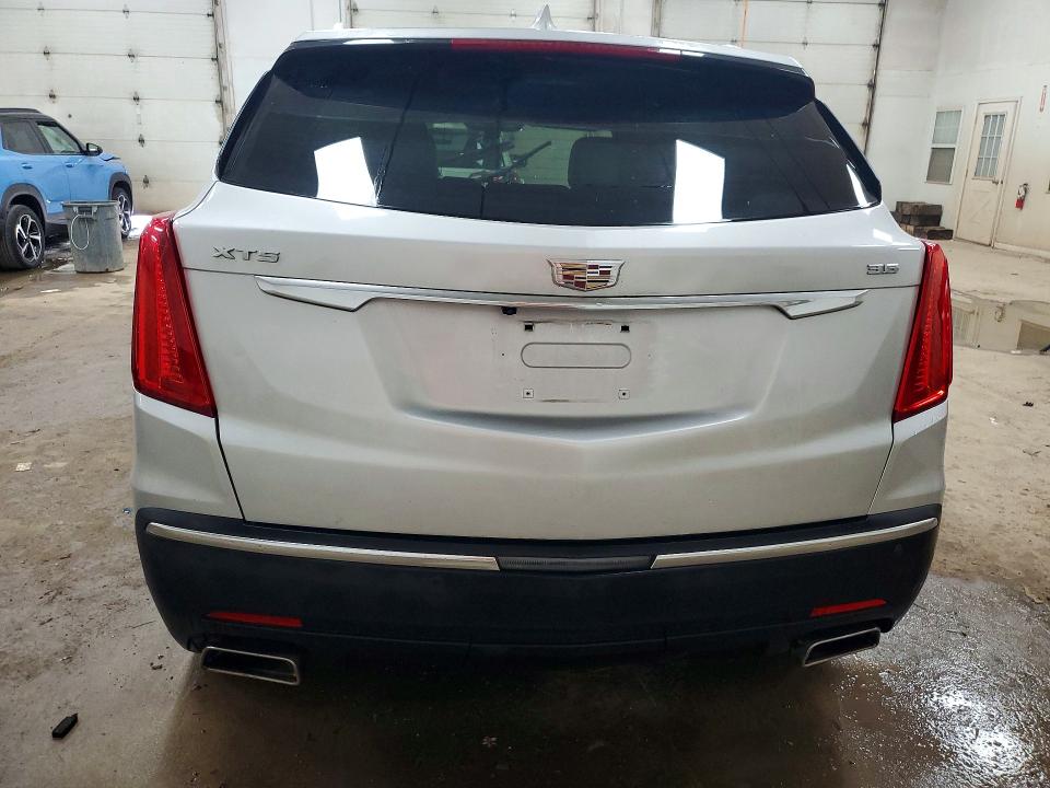 56193546 :رقم المزاد ، 1GYKNARS3JZ224522 vin ، 2018 Cadillac Xt5 مزاد بيع