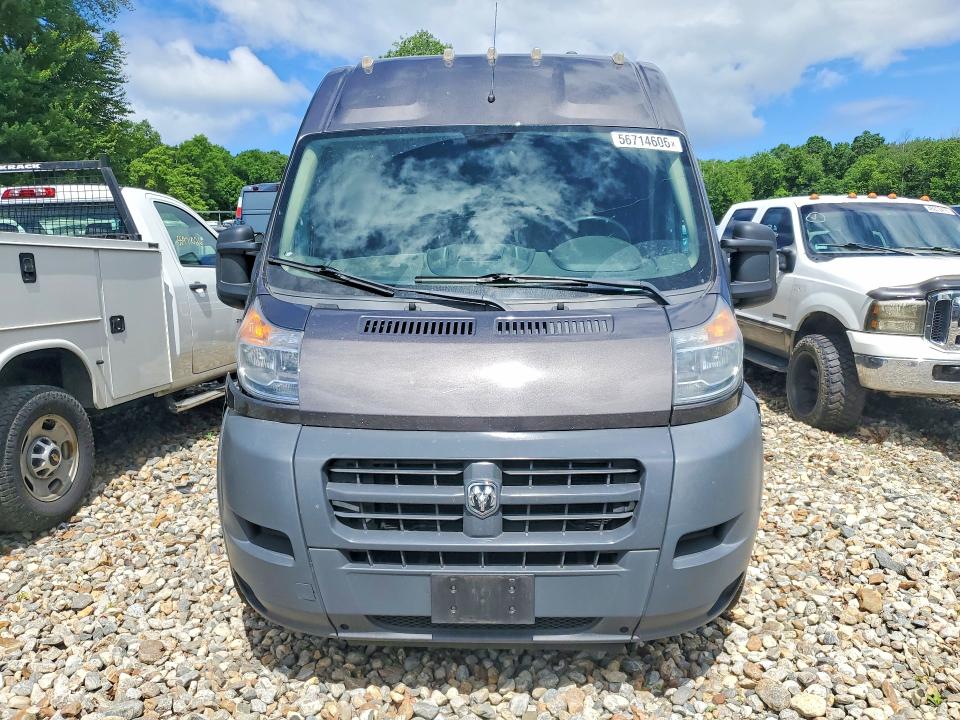 56714606 :رقم المزاد ، 3C6TRVBG0HE534796 vin ، 2017 Ram Promaster 1500 مزاد بيع