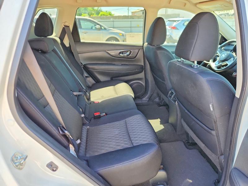 Продажа на аукционе авто 2017 Nissan Rogue, vin: 5N1AT2MV2HC812080, номер лота: 57753076