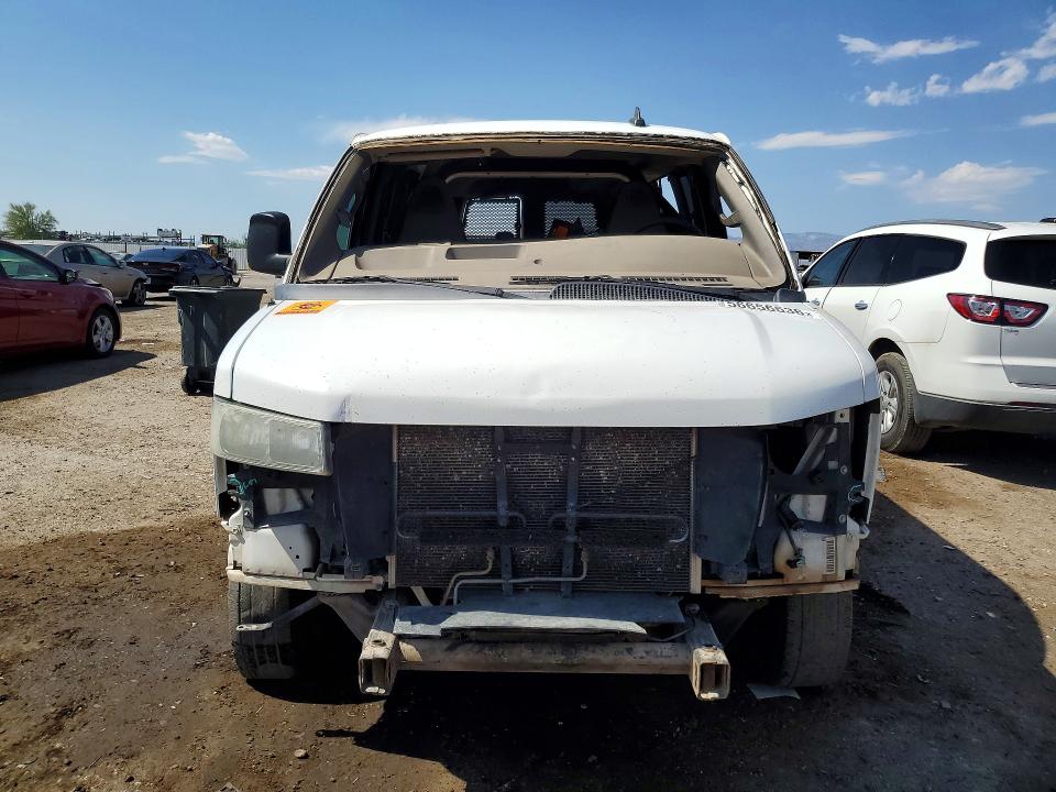 56656636 :رقم المزاد ، 1GAZGPFG3H1304504 vin ، 2017 Chevrolet Express G3500 مزاد بيع