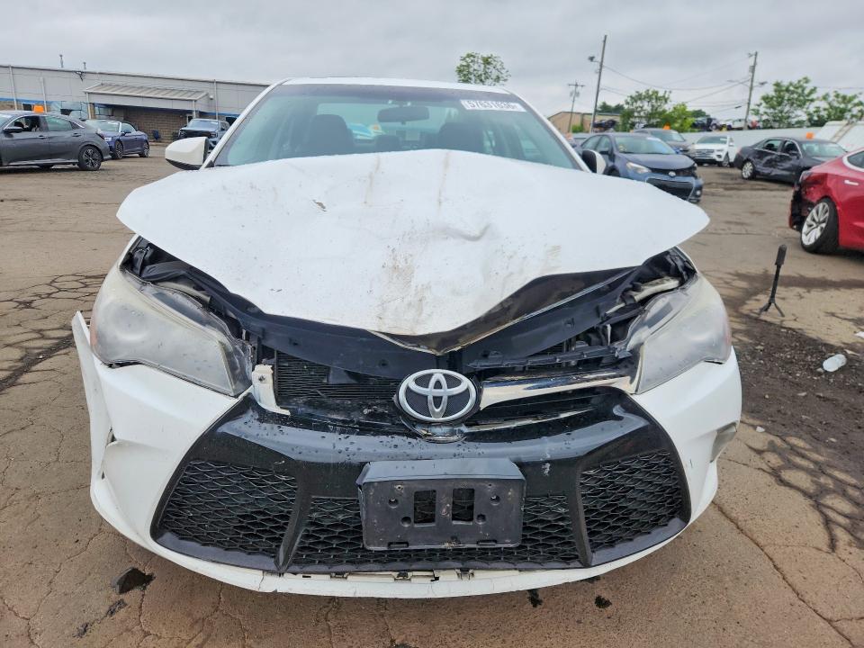 2017 Toyota Camry მანქანა იყიდება აუქციონზე, vin: 4T1BF1FK5HU366428, აუქციონის ნომერი: 57631636