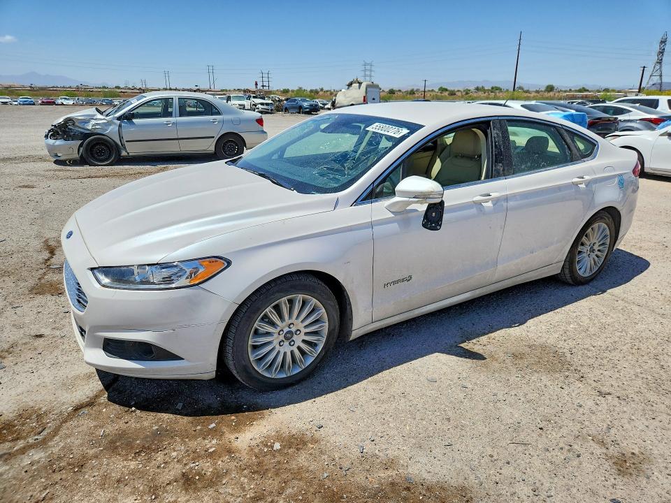 55800276 :رقم المزاد ، 3FA6P0LU2GR115669 vin ، 2016 Ford Fusion مزاد بيع