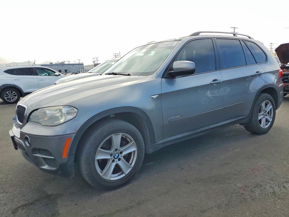 Auction sale of the 2013 Bmw X5, vin: 5UXZV4C55D0G51932, lot number: 57936896