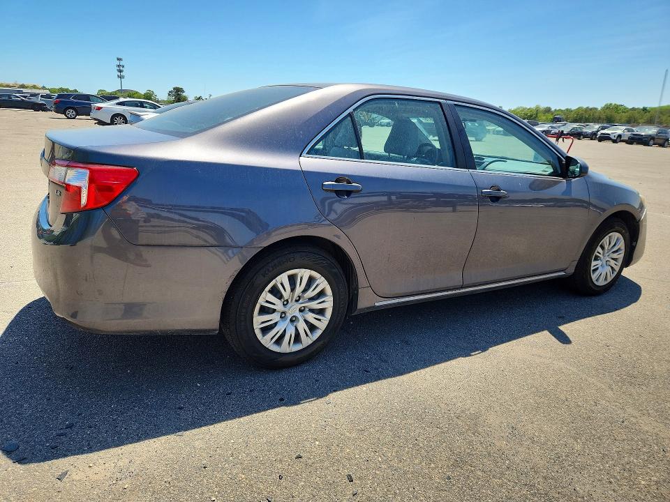 55469876 :رقم المزاد ، 4T4BF1FK6ER365516 vin ، 2014 Toyota Camry مزاد بيع