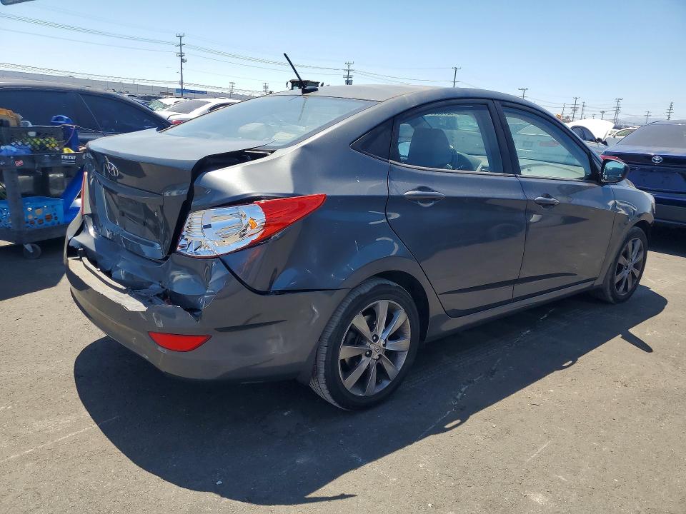 2013 Hyundai Accent მანქანა იყიდება აუქციონზე, vin: KMHCU4AE2DU316402, აუქციონის ნომერი: 58769006