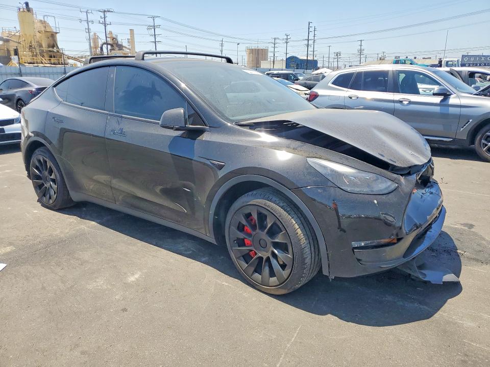 54437396 :رقم المزاد ، 7SAYGAEE7PF698954 vin ، 2023 Tesla Model Y مزاد بيع