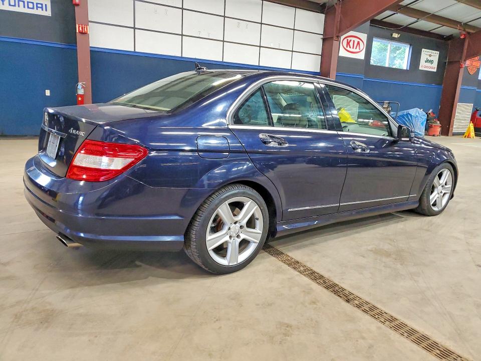 Продажа на аукционе авто 2011 Mercedes-benz C, vin: WDDGF8BB0BR143013, номер лота: 58357236