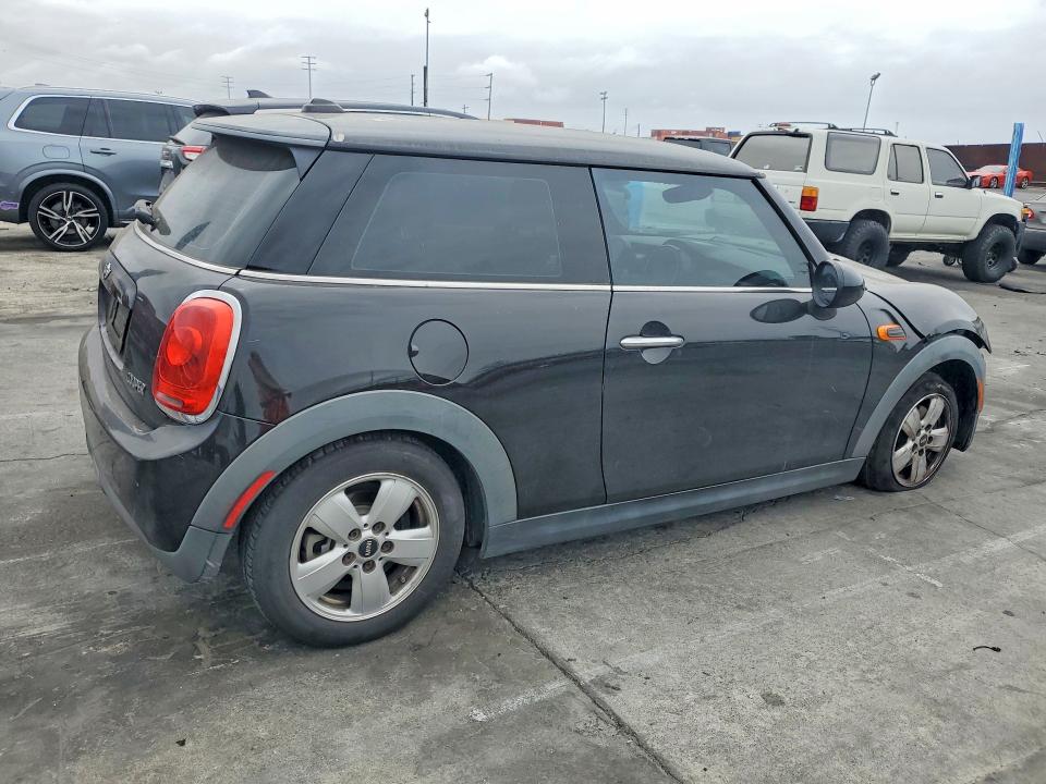 Продаж на аукціоні авто 2016 Mini Cooper, vin: WMWXP5C56GT739233, номер лоту: 58839916