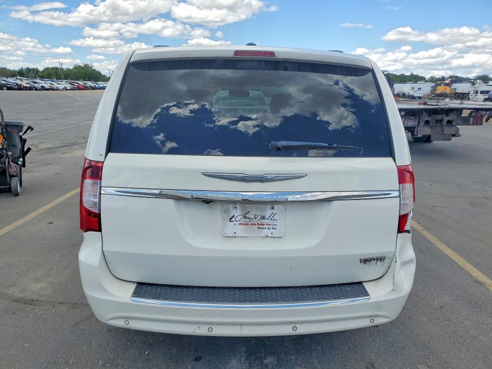 56609116 :رقم المزاد ، 2C4RC1GG8DR786522 vin ، 2013 Chrysler Town & Country مزاد بيع