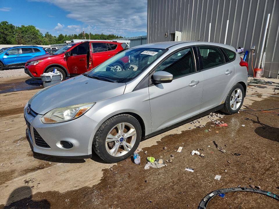 57472116 :رقم المزاد ، 1FADP3K23EL157613 vin ، 2014 Ford Focus مزاد بيع