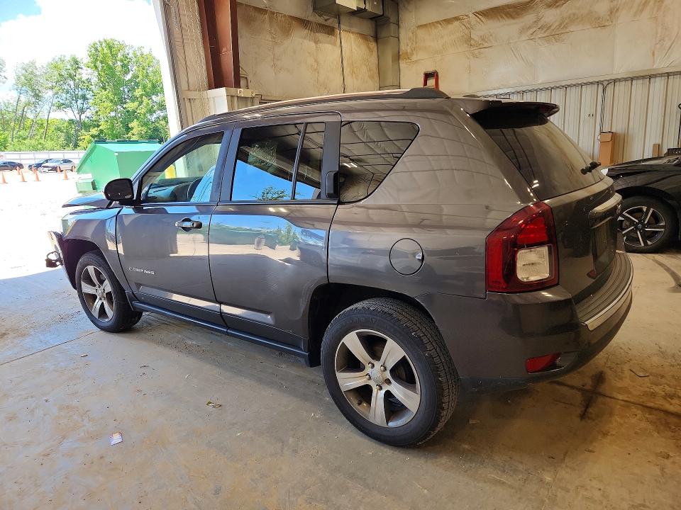 58211916 :رقم المزاد ، 1C4NJCEB3HD185258 vin ، 2017 Jeep Compass مزاد بيع
