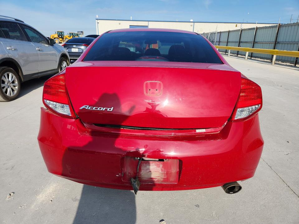 Продаж на аукціоні авто 2011 Honda Accord, vin: 1HGCS1B32BA012038, номер лоту: 55619056
